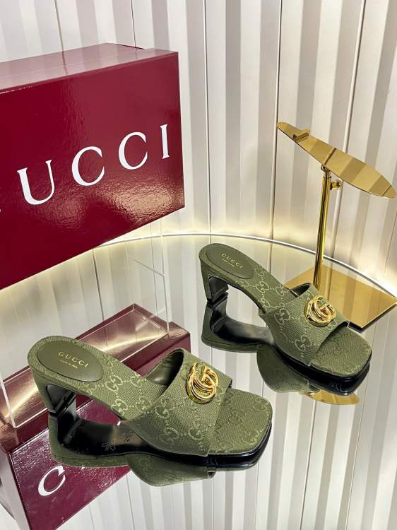 Picture of Gucci Shoes _SKUGuccisz35-42mnq01157526